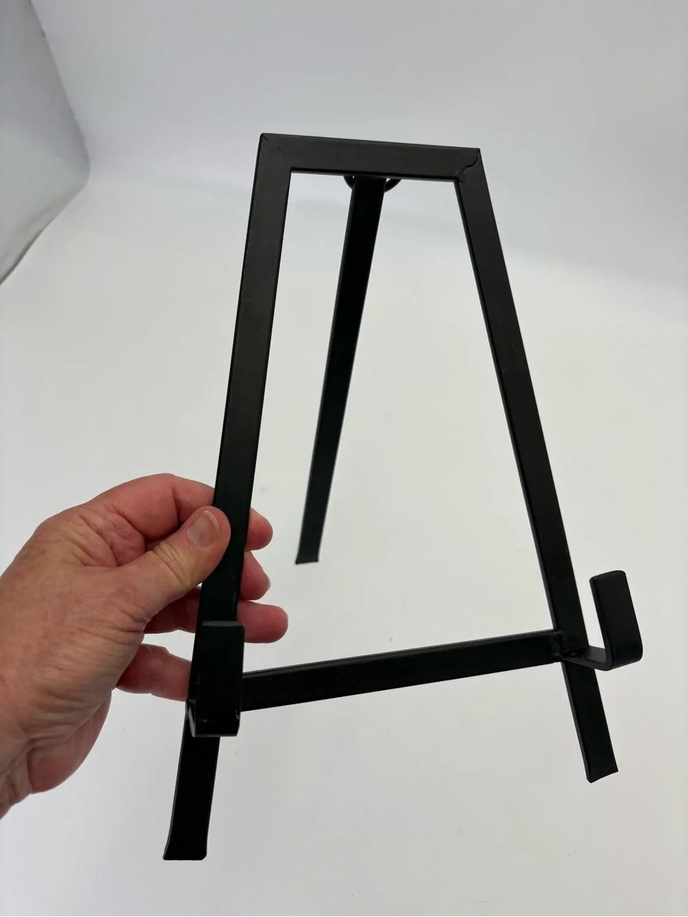 Medium Black Metal Display Easel Stand - Heavy Duty